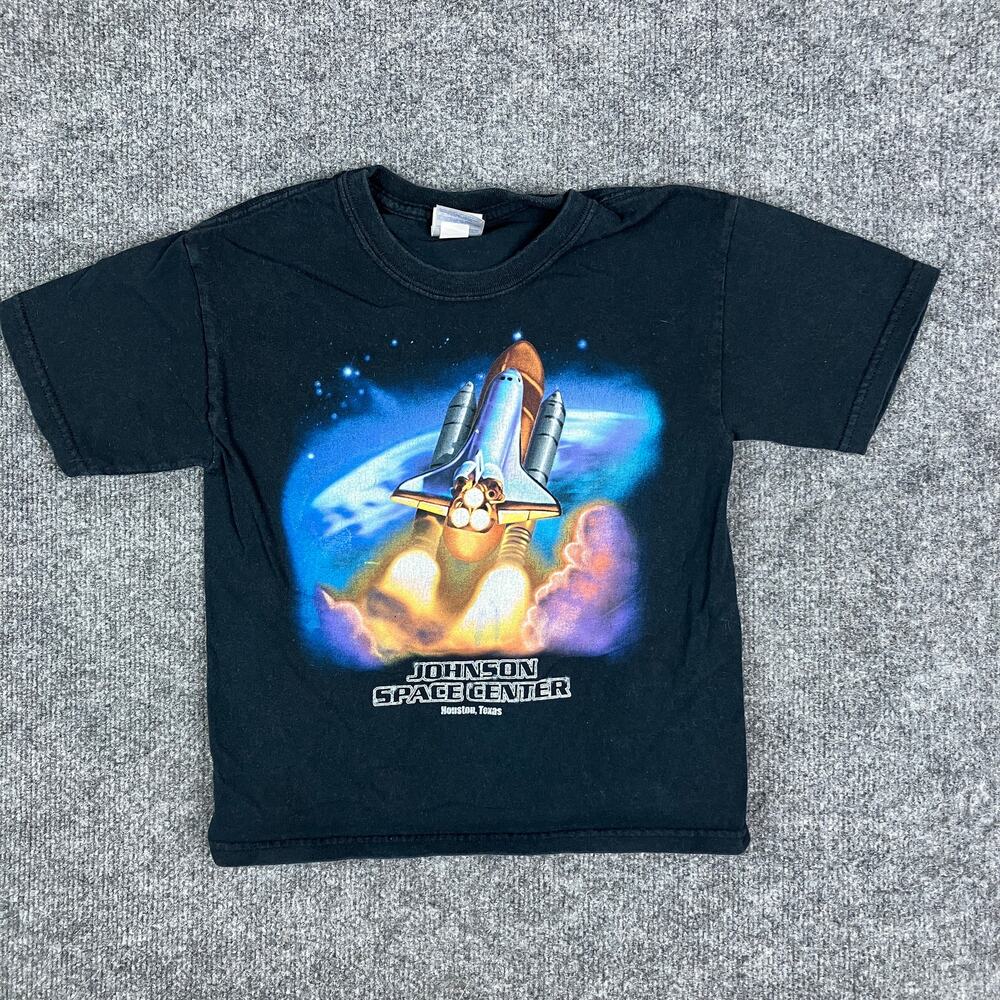 Gildan T-Shirt Boys Size S Black NASA Johnson Space Center Graphic Space Tee